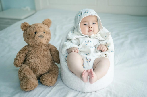 长春宝宝吃不饱母乳的症状